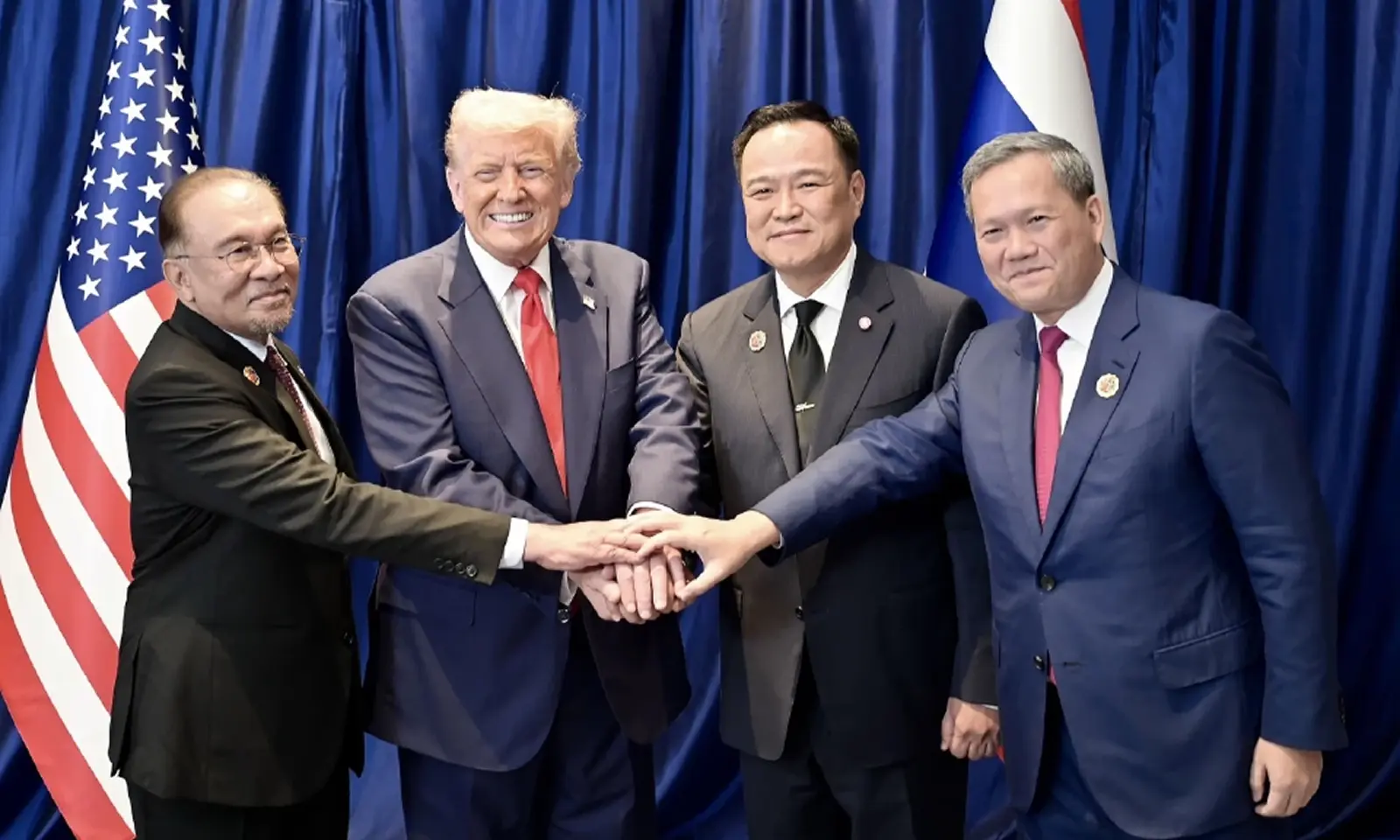 امضای توافق تاریخی صلح میان تایلند و کامبوج با حضور ترامپ و انور