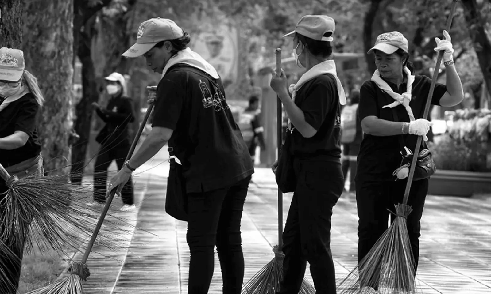 تایلند در تدارک بدرقه باشکوه مادر ملکه سیریکیت